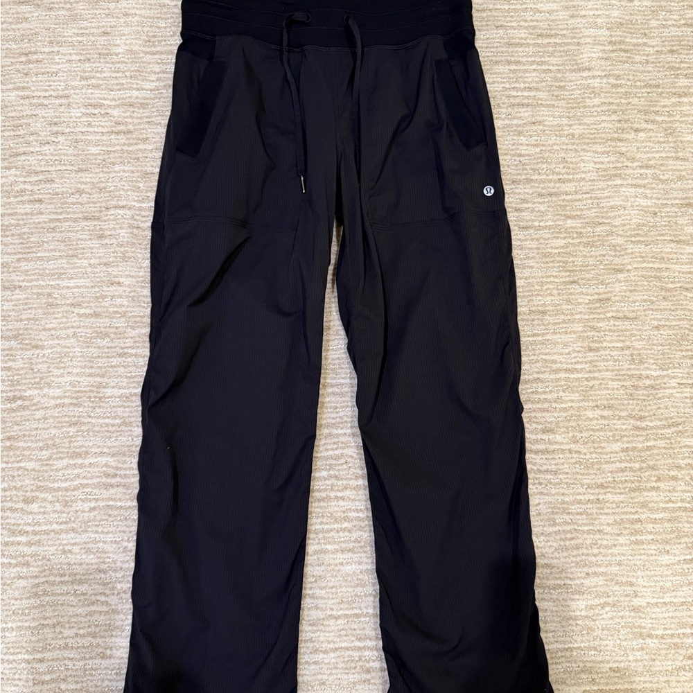 Lululemon Athletica Dance Studio Pants - Short